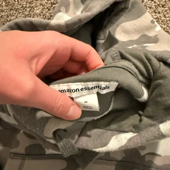 Camo Hoodie - Picture 2 of 2